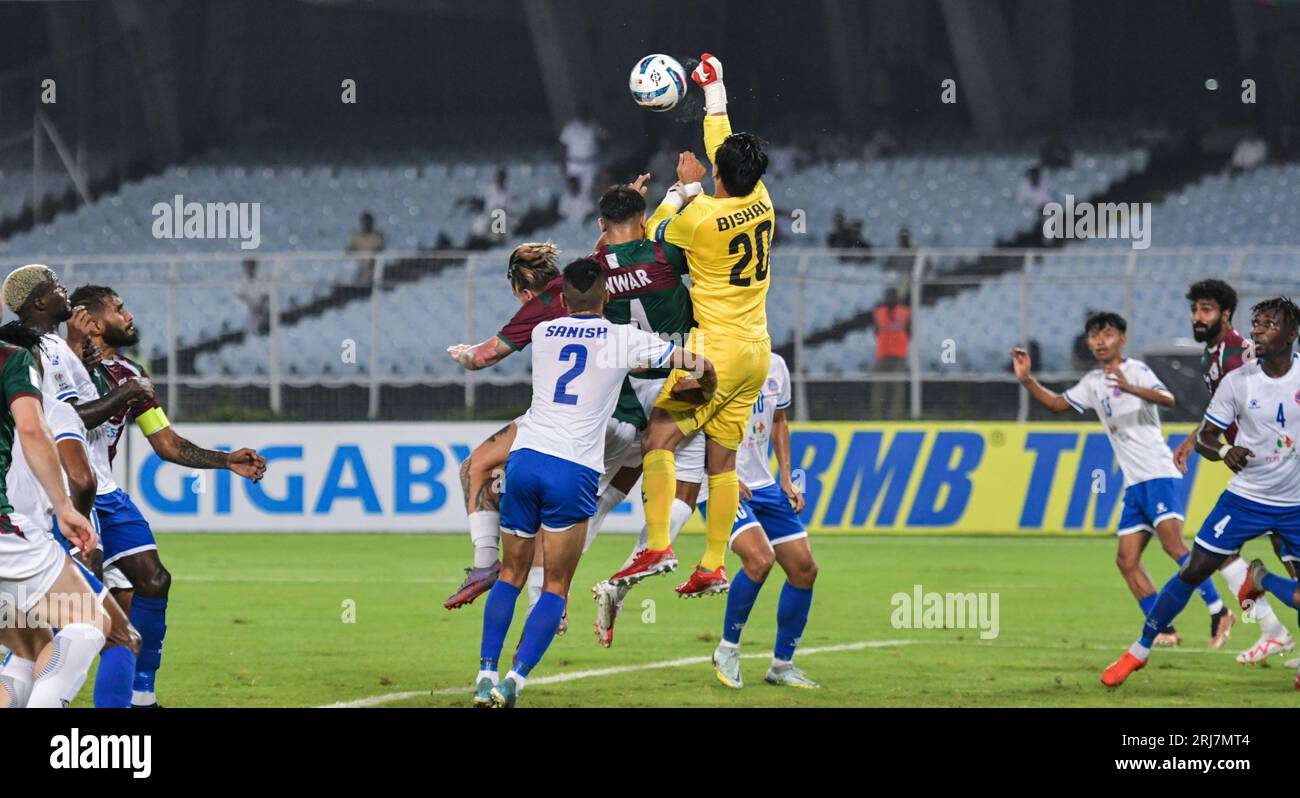 Kolkata, India. 16th Aug, 2023. Bishal (No.20) of Machhindra FC seen in action during the 2023-24 AFC Cup Preliminary Stage 2 match between Mohun Bagan Super Giant and Machhindra FC at Salt Lake Stadium. Final score; Mohun Bagan 3:1 Machhindra. Credit: SOPA Images Limited/Alamy Live News Stock Photo