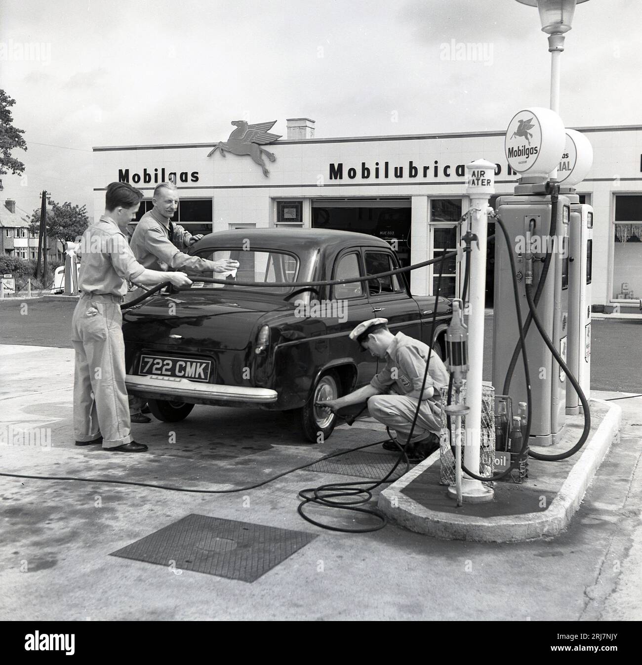 Motoring picture library hires stock photography and images Alamy