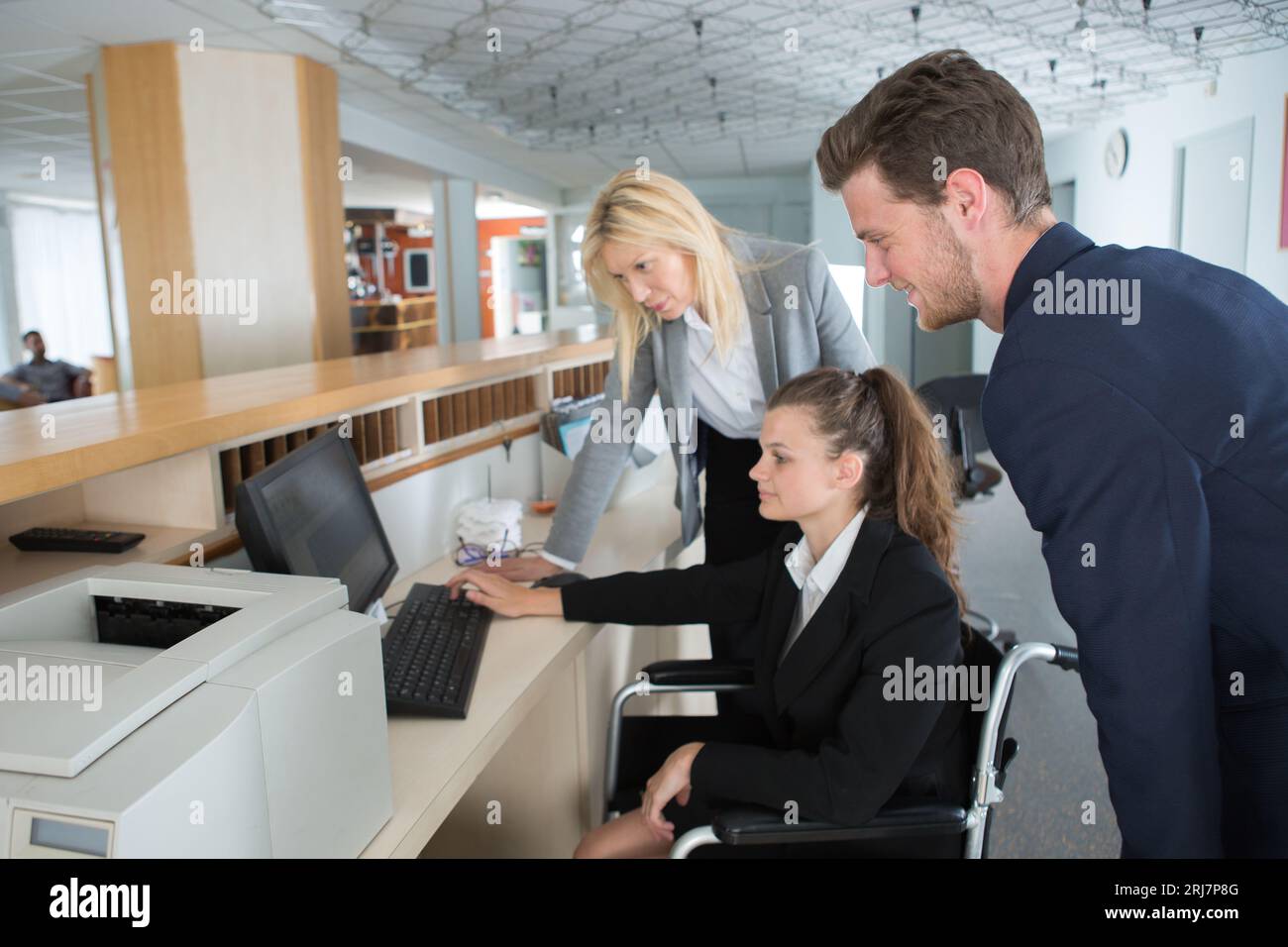 disabled woman using a laptop computer Stock Photo Alamy