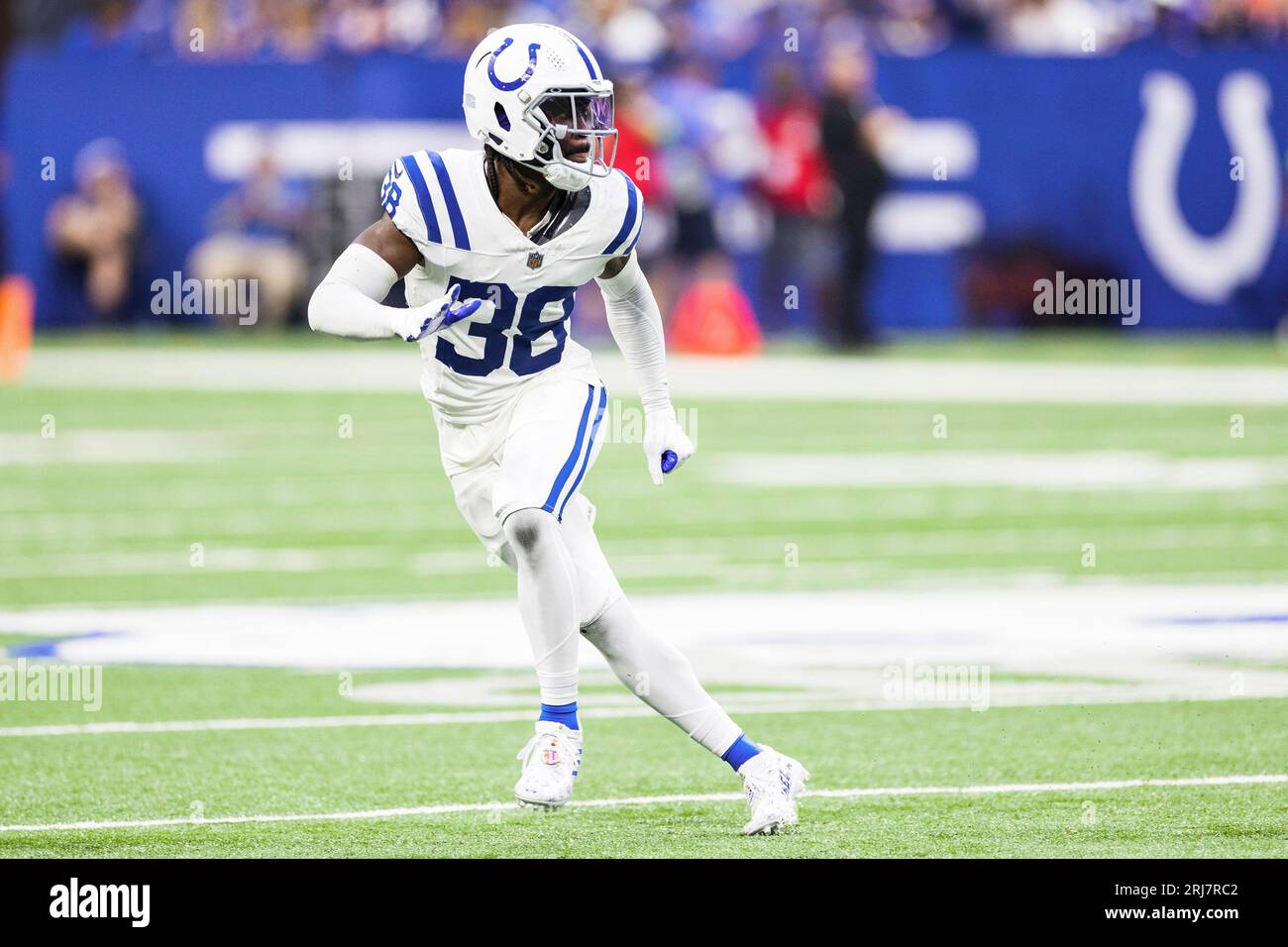 Indianapolis, Indiana, USA. 08th Jan, 2023. Indianapolis Colts offensive  lineman Bernhard Raimann (79) during pregame of