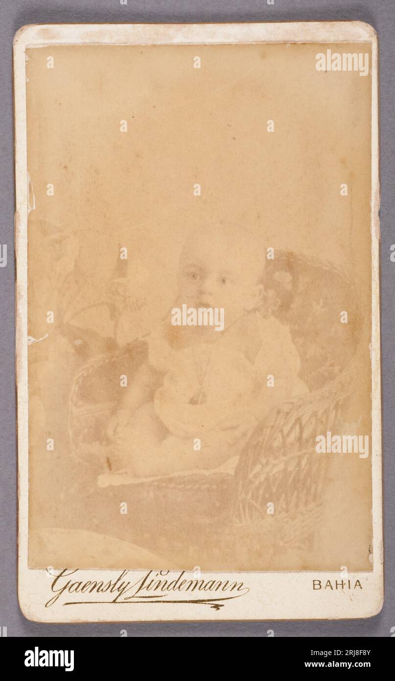 Bebê Anônimo 1900 by Adolpho Lindemann Stock Photo