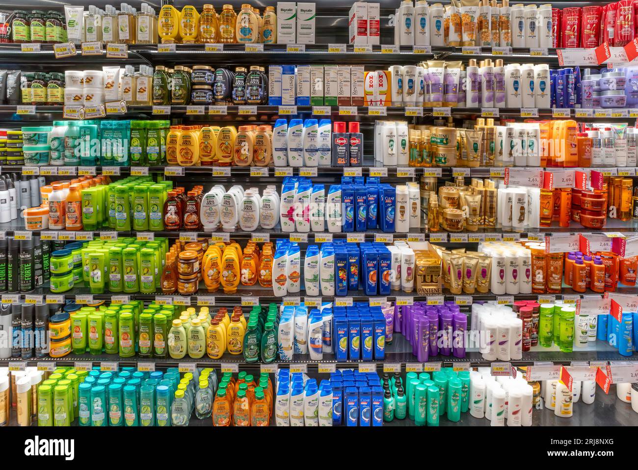 Head and shoulders shampoo hires stock photography and images Alamy