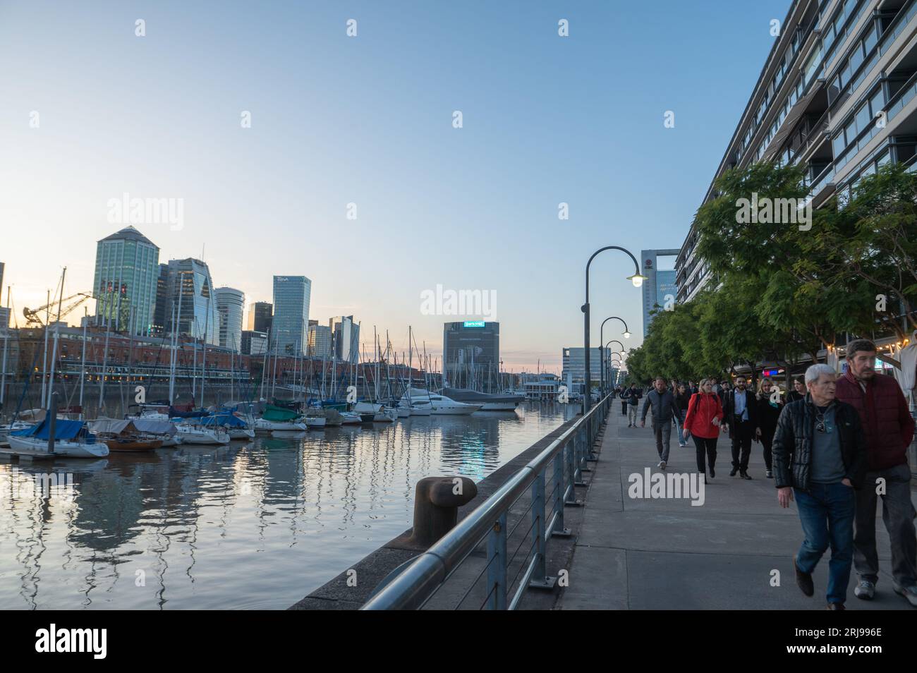 Buenos aires restaurant on the river hi-res stock photography and images -  Alamy