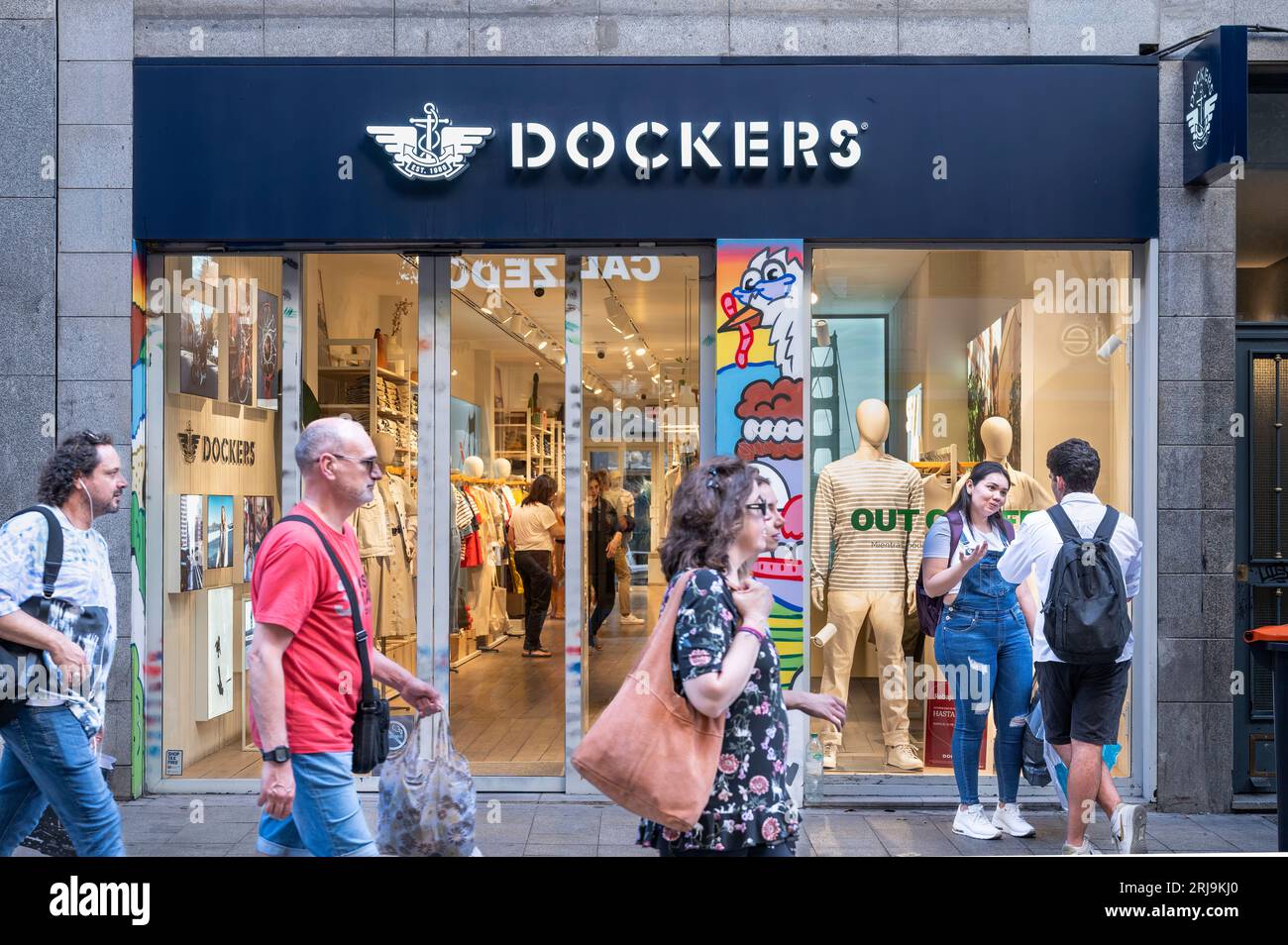 Madrid, Spain. 21st Aug, 2023. Pedestrians and shoppers walk past the  Portuguese women's accessories brand Parfois store in Spain. Credit: SOPA  Images Limited/Alamy Live News Stock Photo - Alamy