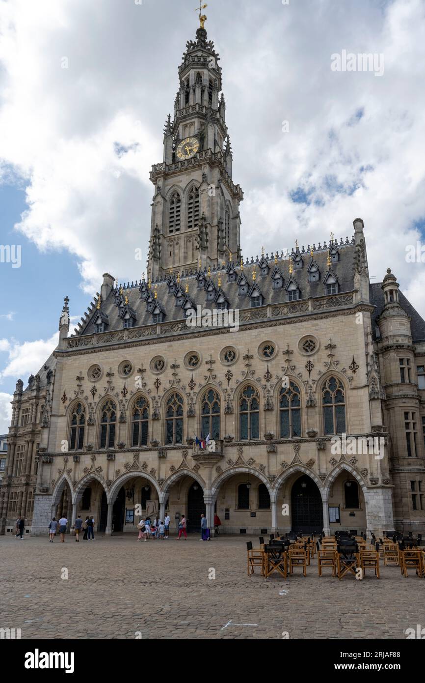 Beffroi d'Arras - Beffroi de l'Hotel de Ville d'Arras in Place des Heros, Arras, France - Arras Town Hall, France, EU Stock Photo
