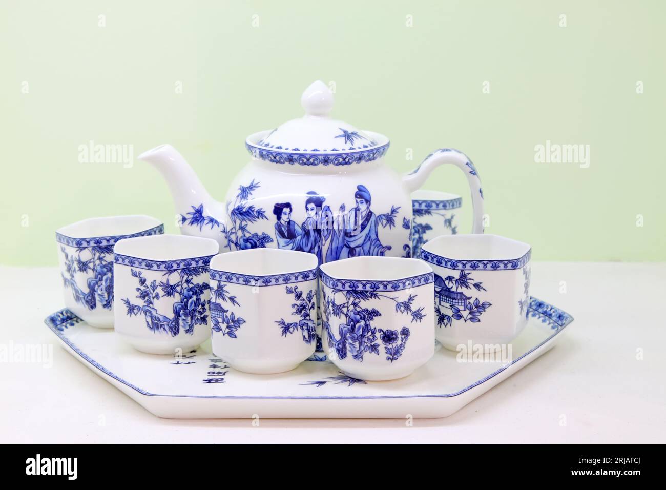 Exquisite modelling hi-res stock photography and images - Alamy