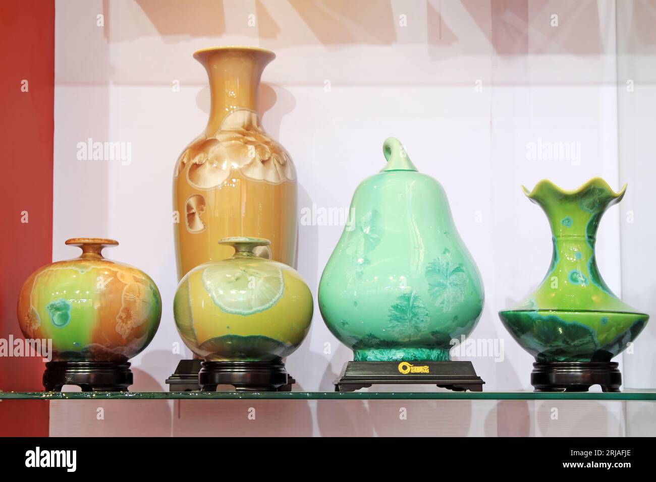 Exquisite modelling hi-res stock photography and images - Alamy
