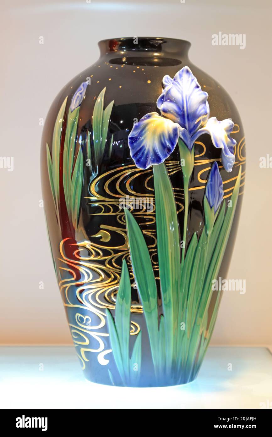 Exquisite modelling hi-res stock photography and images - Alamy