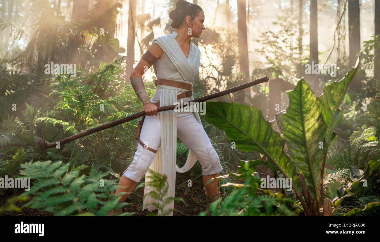 STAR WARS: THE RISE OF SKYWALKER 2019  Disney Studios Motion Picture film with Daisy Ridley Stock Photo