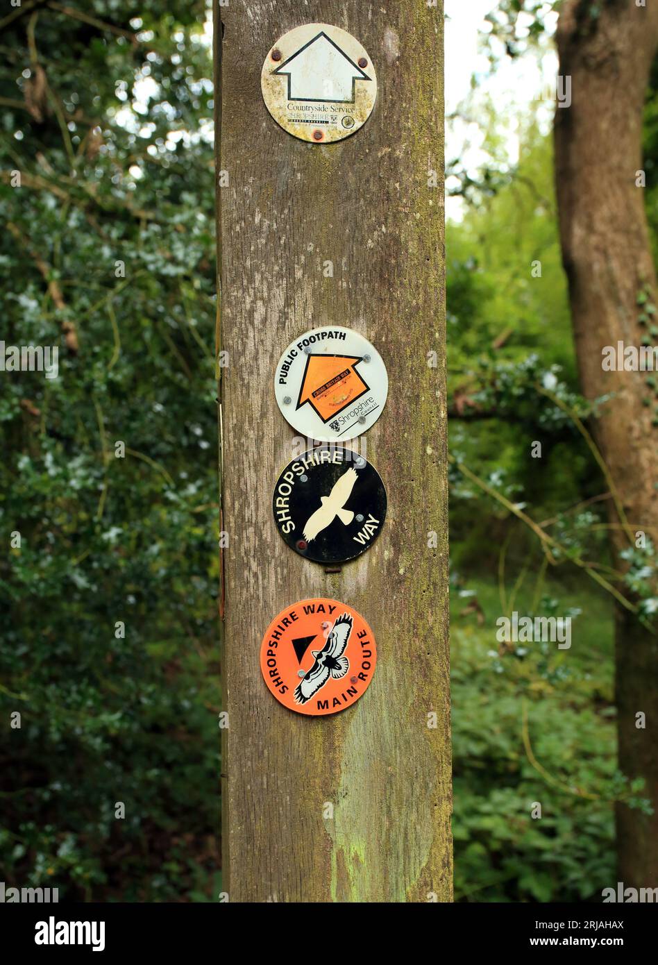 Marker post for the Shropshire way path in the Ironbridge