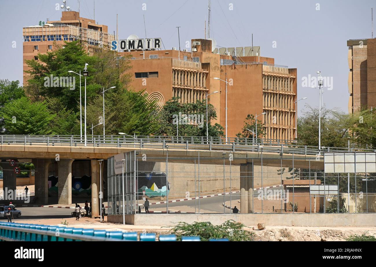 NIGER, Niamey, Firmenzentrale Somair, Société des Mines de l'Air, nigrisch französische Uran Bergbau Firma, die bei Arlit Uran abbaut, der französische Energiekonzern Orano ehemals Areva hält einen Anteil von 63 Prozent Stock Photo