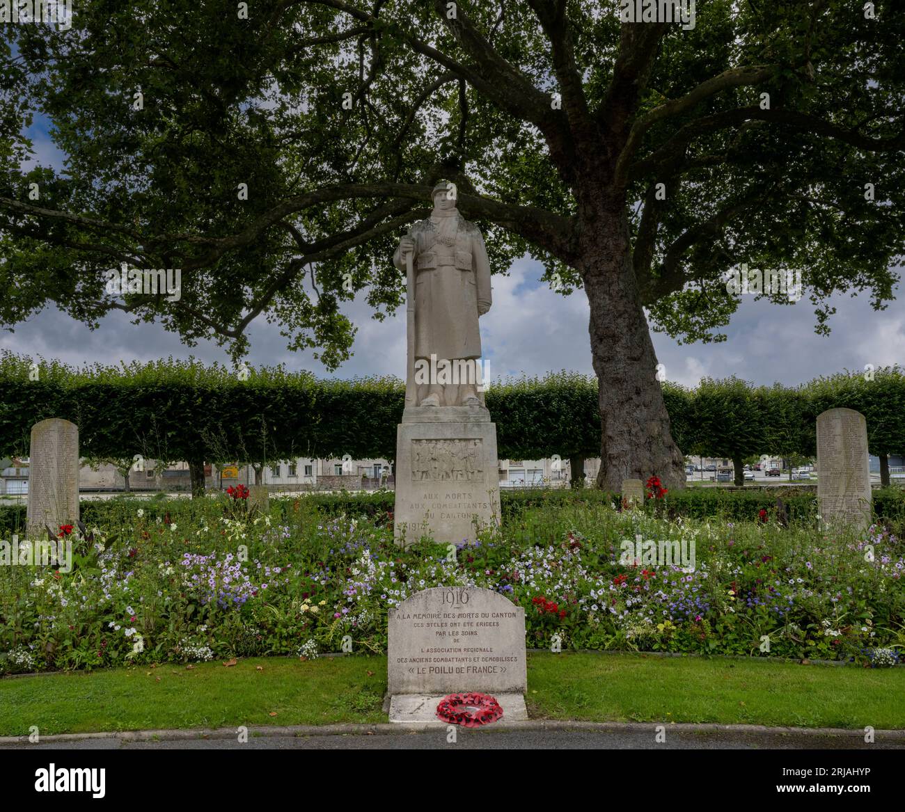 Monument aux combattants de la premiere guerre mondiale - first world war memorial -La Ferte-Sous-Jouarre, Seine-et-Marne, Ile-de-France, France, EU Stock Photo