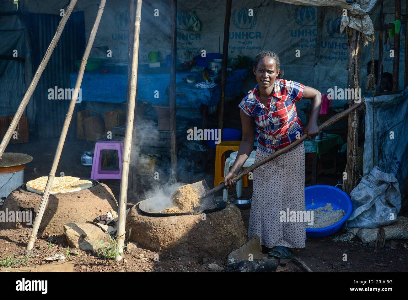 ETHIOPIA, Gambela, refugee camp Tierkidi for refugees from South-Sudan / AETHIOPIEN, Gambela, Tierkidi Flüchtlingslager für Flüchtlinge aus dem Südsudan Stock Photo