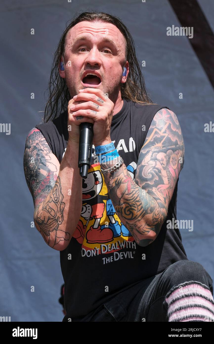 Barry 'Baz' Mills of Massive Wagons performing at the Weyfest Music Festival, August 20, 2023 Stock Photo