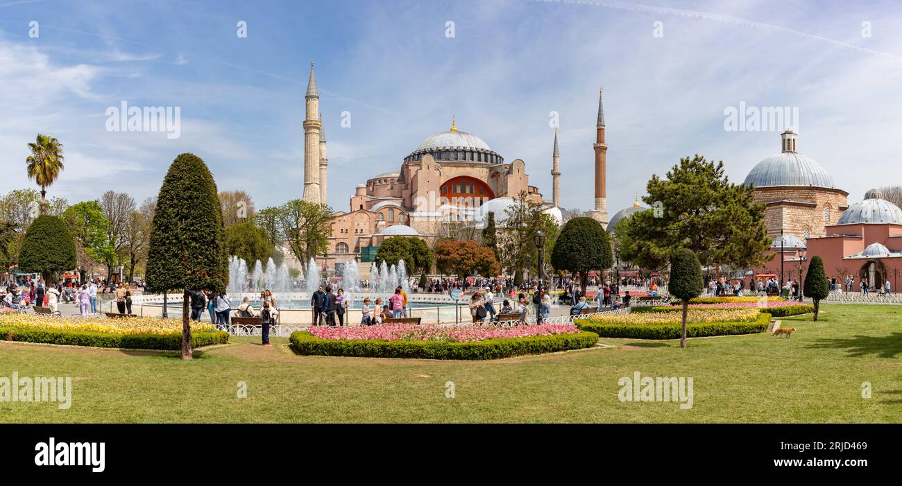A picture of the Hagia Sophia and the Sultan Ahmet Park Stock Photo - Alamy