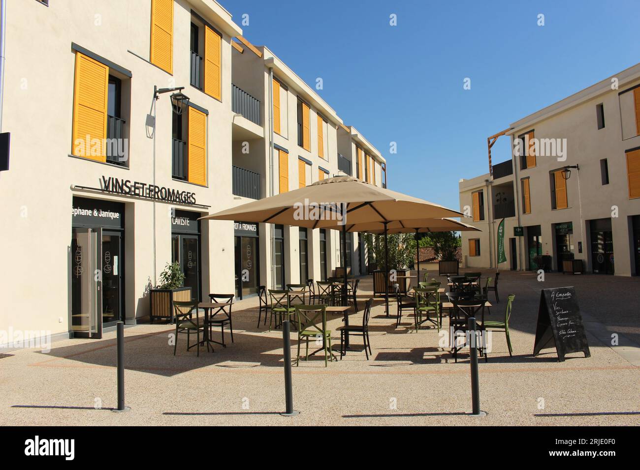 New town square with no one in it, Châteauneuf-de-gadagne, Vaucluse, Provence, France Stock Photo