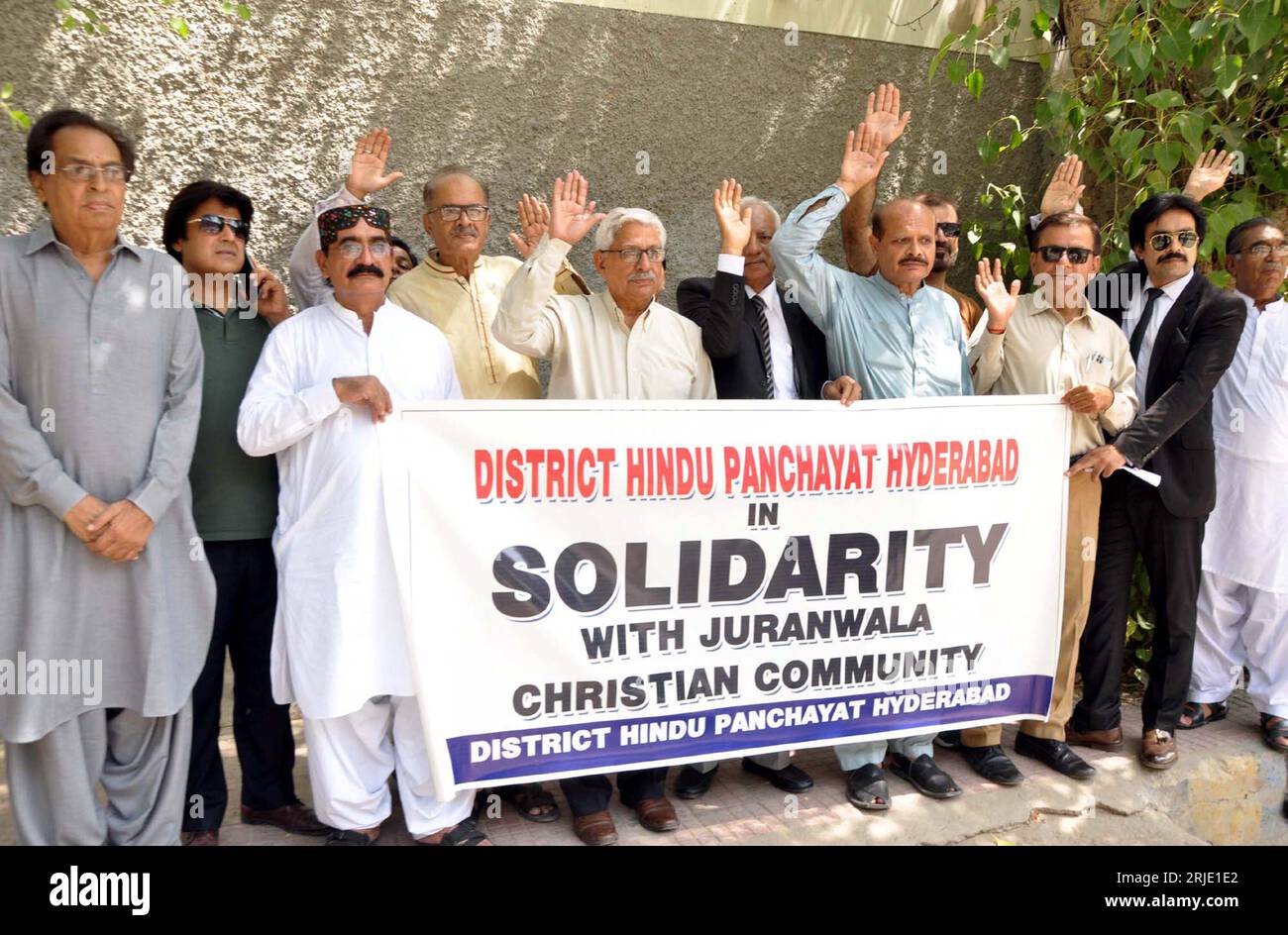 HYDERABAD, PAKISTAN, 22/08/2023, Members of District Hindu Panchayat are holding protest demonstration against attack on churches in Jaranwala, at Hyderabad press club on Tuesday, August 22, 2023. Stock Photo