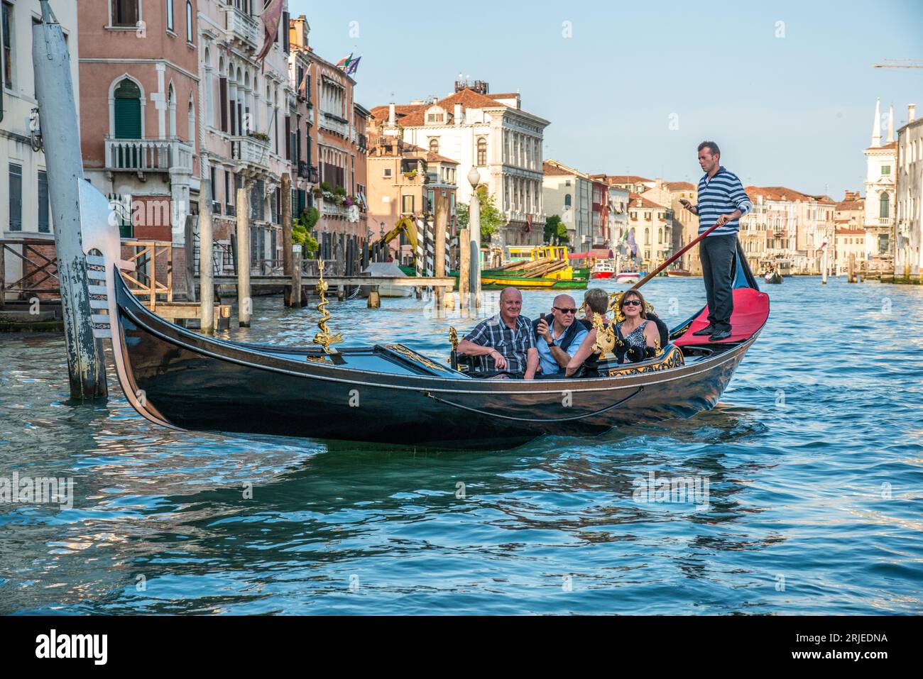 Gondola venice bucket list hi-res stock photography and images - Alamy