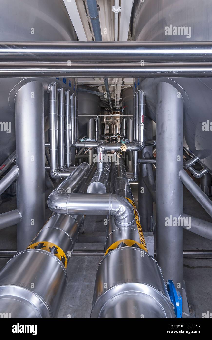Piping, tubing, and vats in a commercial beer brewery Stock Photo Alamy