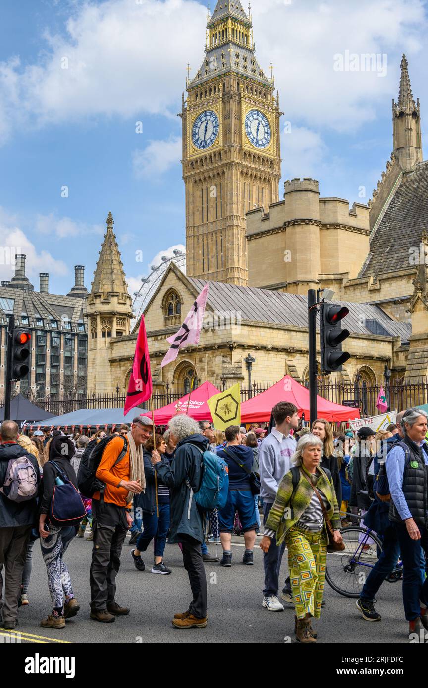 LONDON April 22, 2023 XR's iconic stand Big Ben and The London Eye