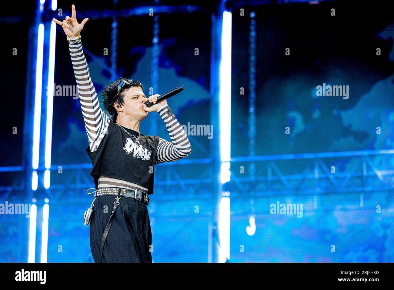 Hungary 11 August 2023 Yungblud live at Sziget Festival in Budapest © Andrea Ripamonti / Alamy Stock Photo