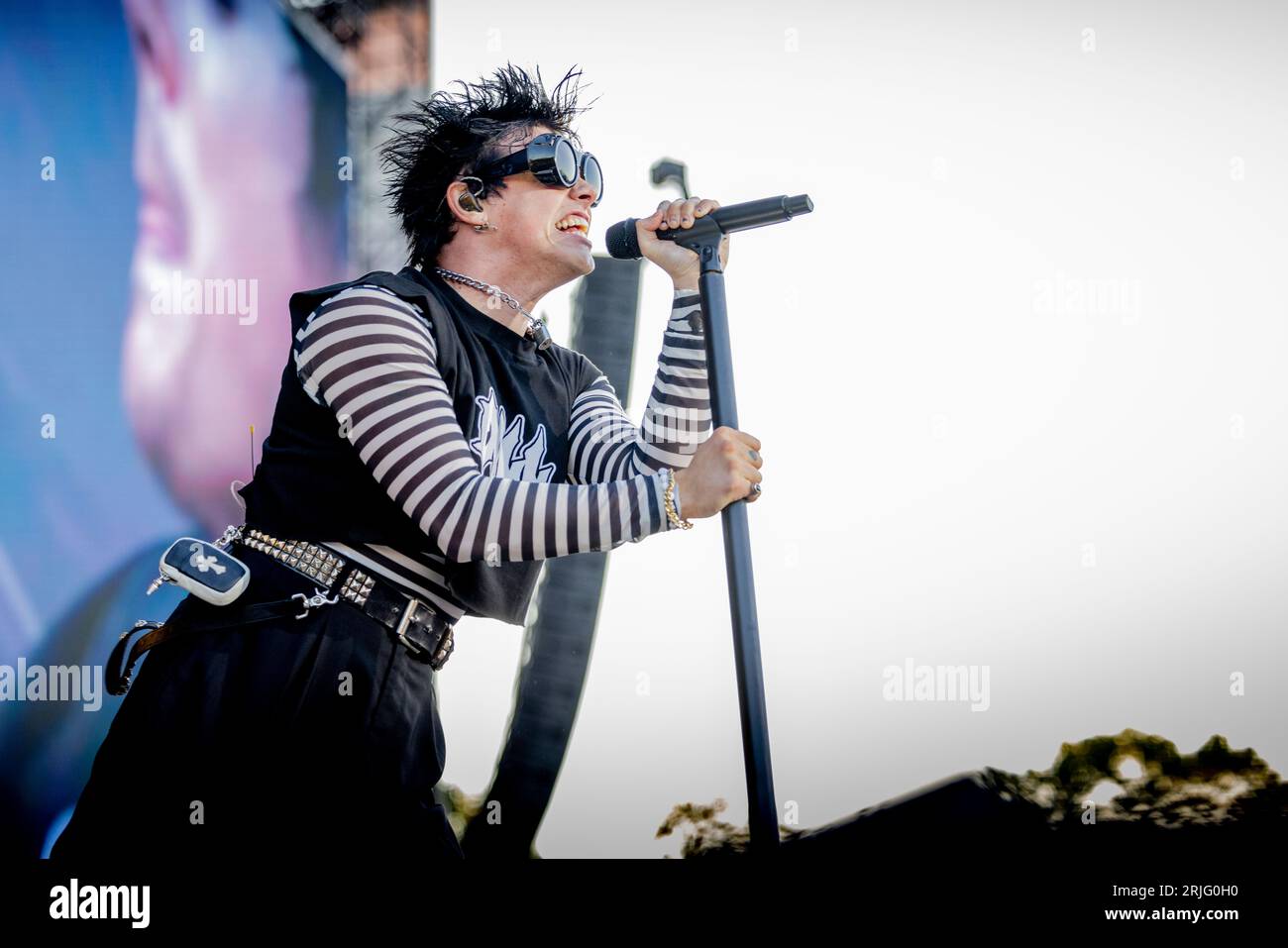 Hungary 11 August 2023 Yungblud live at Sziget Festival in Budapest © Andrea Ripamonti / Alamy Stock Photo