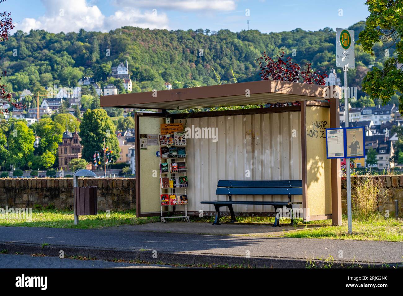 Bus stop in Filsen-Pfaffengasse, in the Upper Middle Rhine Valley, weekdays 3 stops of the local bus service of Verkehrsverbund Rhein-Mosel GmbH, publ Stock Photo
