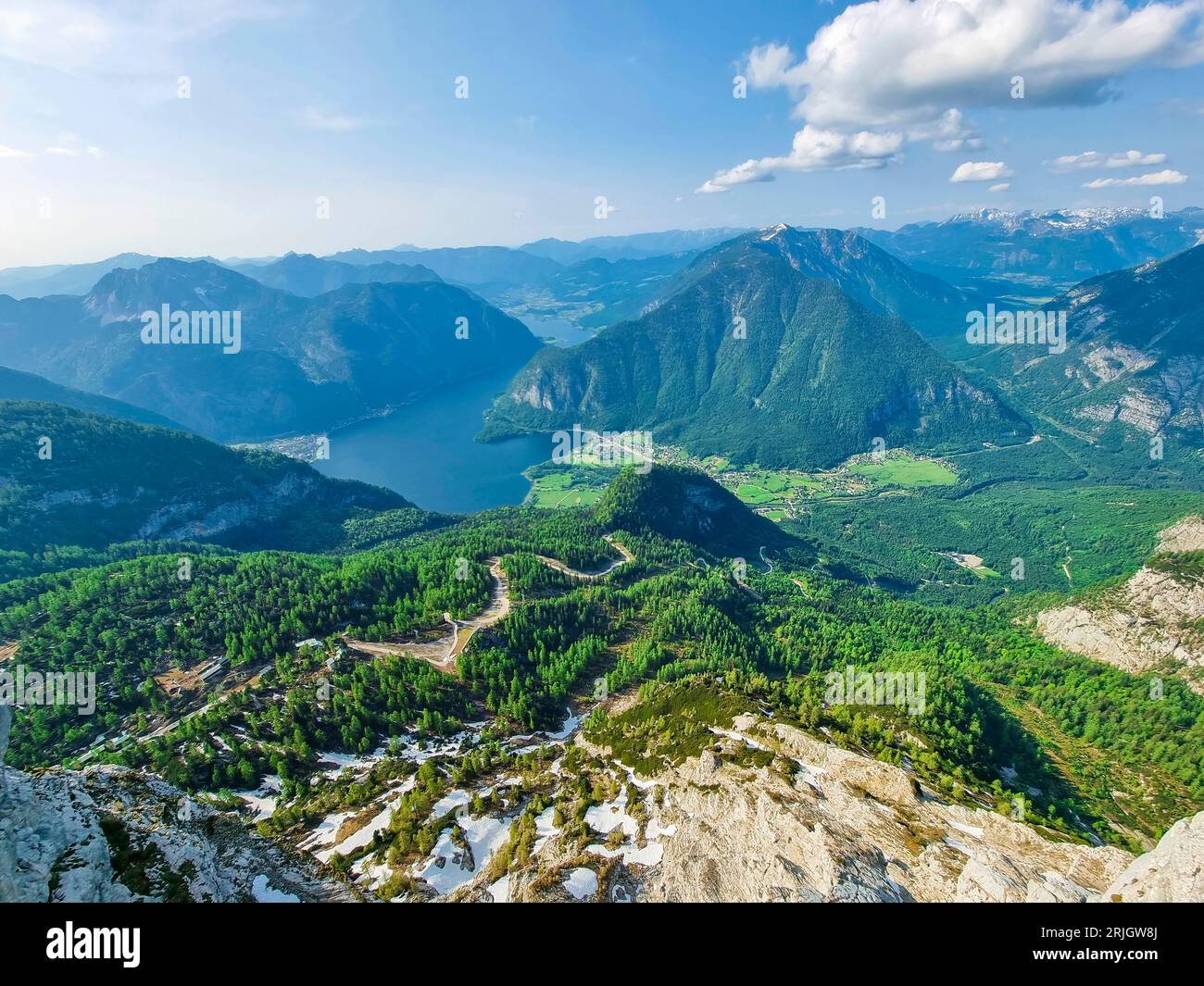 Amazing panorama from '5 Fingers' viewing platform above Hallstatt village, Hallstättersee lake and the inner Salzkammergut region, Austria Stock Photo
