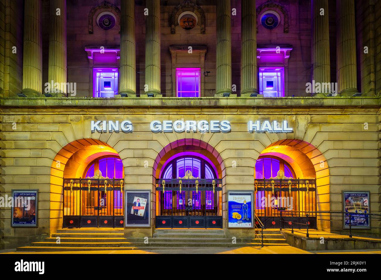 King Hall, Blackburn, Lancashire Lit up at night Stock Photo
