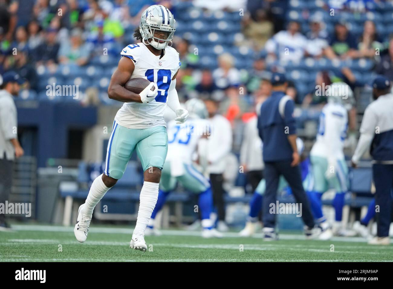 ARLINGTON, TX - AUGUST 26: Dallas Cowboys wide receiver Dontario Drummond  (19) during warm-ups before the game between the Dallas Cowboys and the  Seattle Seahawks on August 26, 2022 at AT&T Stadium