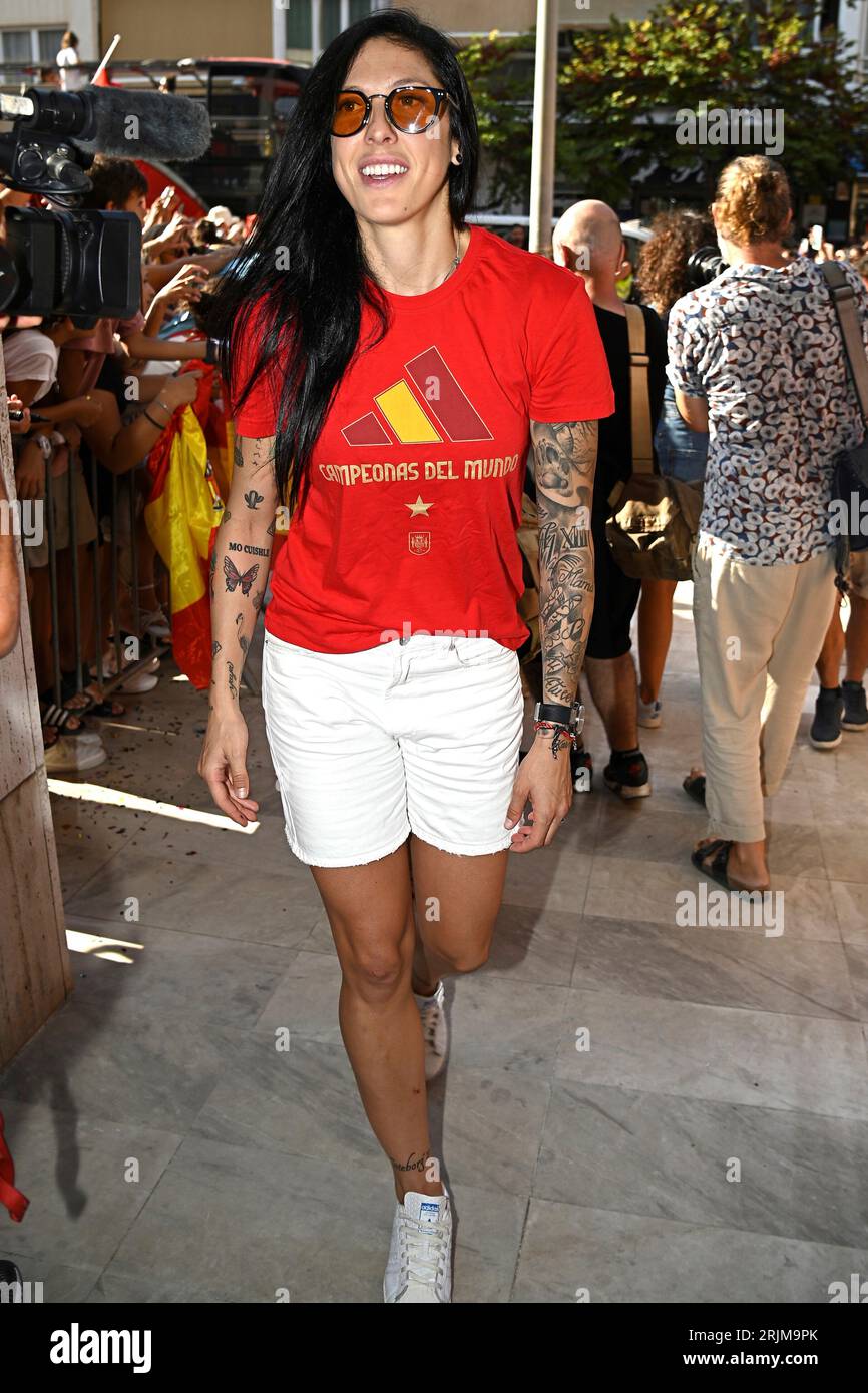 Jennifer Hermoso attends to fans during the tour of the national team