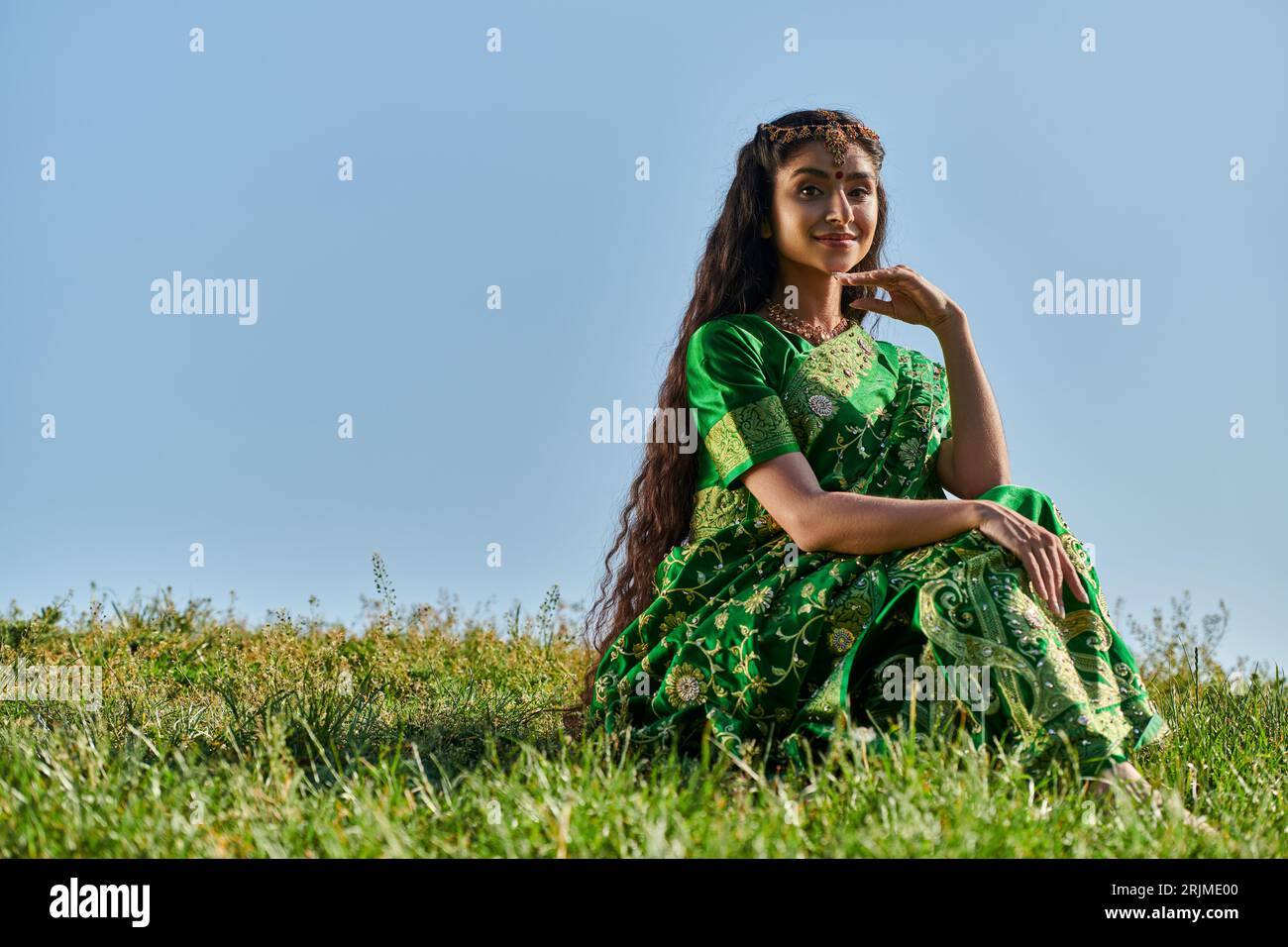 Indian woman in wear sari hi-res stock photography and images - Alamy