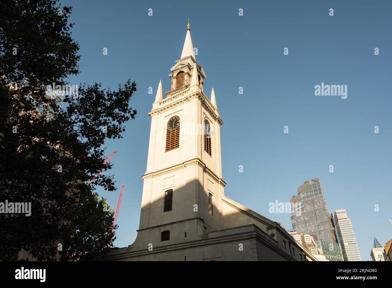 The tower and spire of Christopher Wren's St Lawrence Jewry, Guildhall Yard, London, EC2, England, U.K. Stock Photo