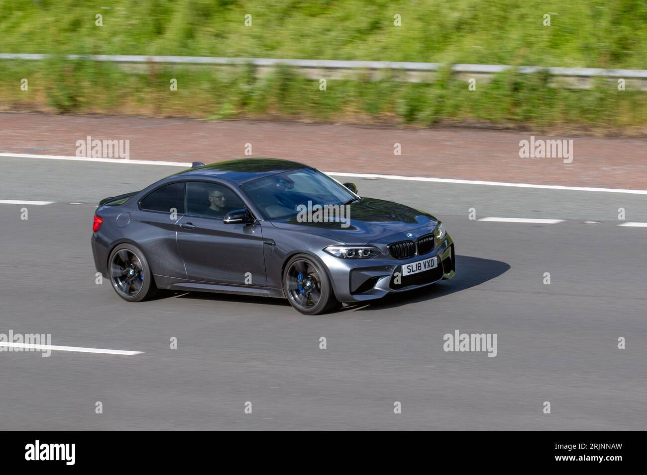 Bmw m2 hi-res stock photography and images - Alamy