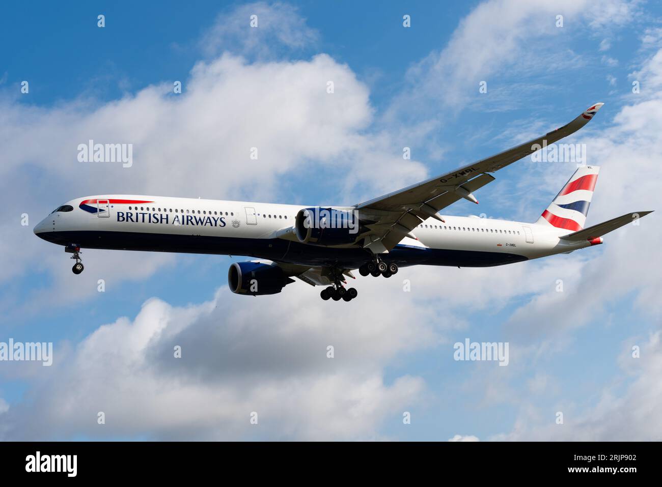 British Airways Airbus A350-1041 jet airliner plane G-XWBL on finals to land at London Heathrow Airport, UK. BA, part of International Airlines Group Stock Photo