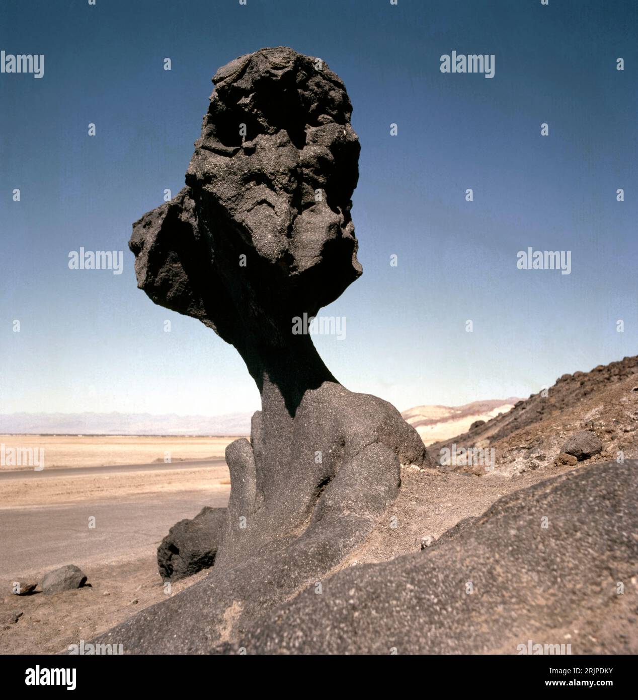 Mushroom rock death valley national hi-res stock photography and images ...