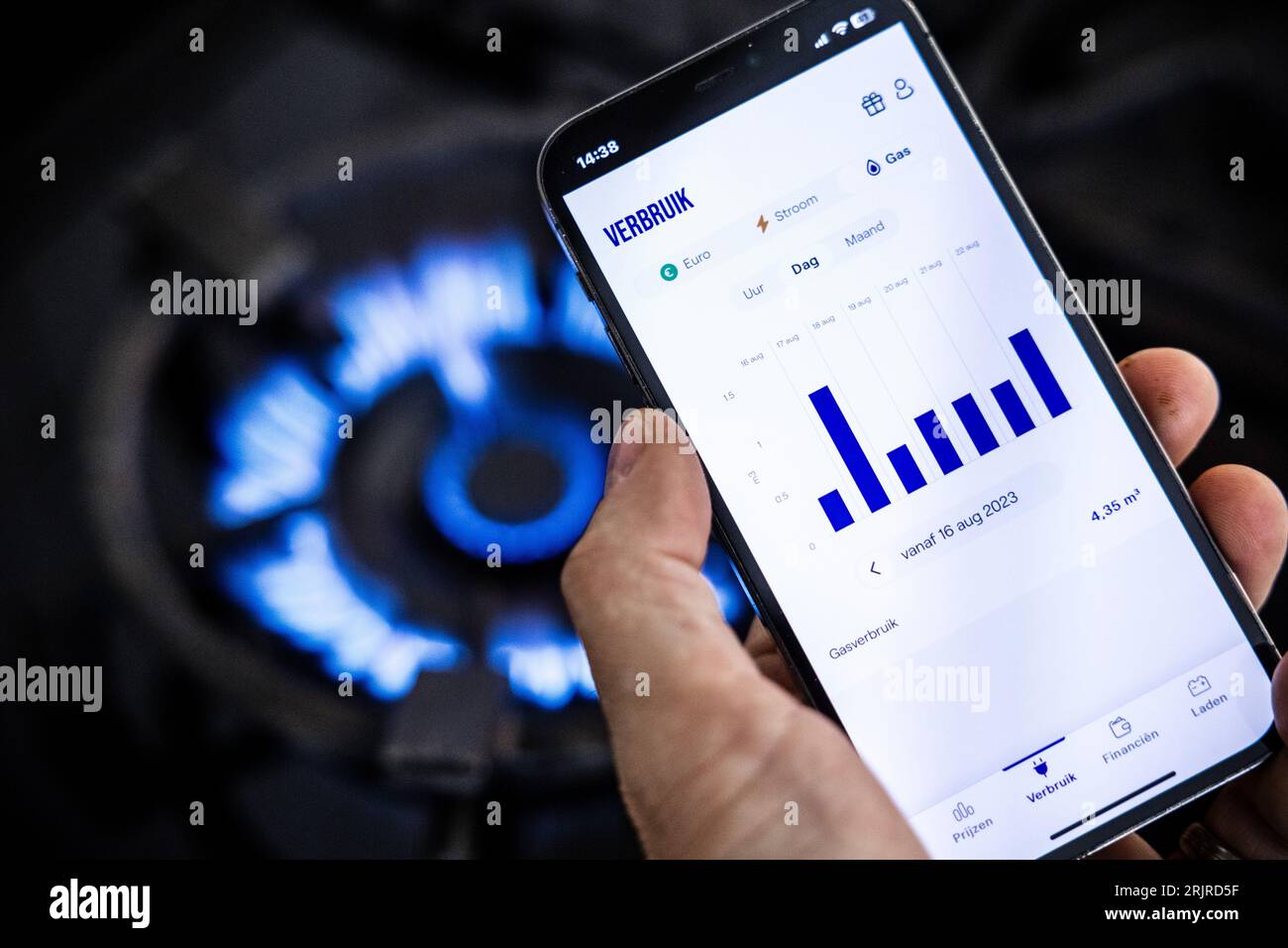 ILLUSTRATIVE An overview of energy consumption with a burning gas