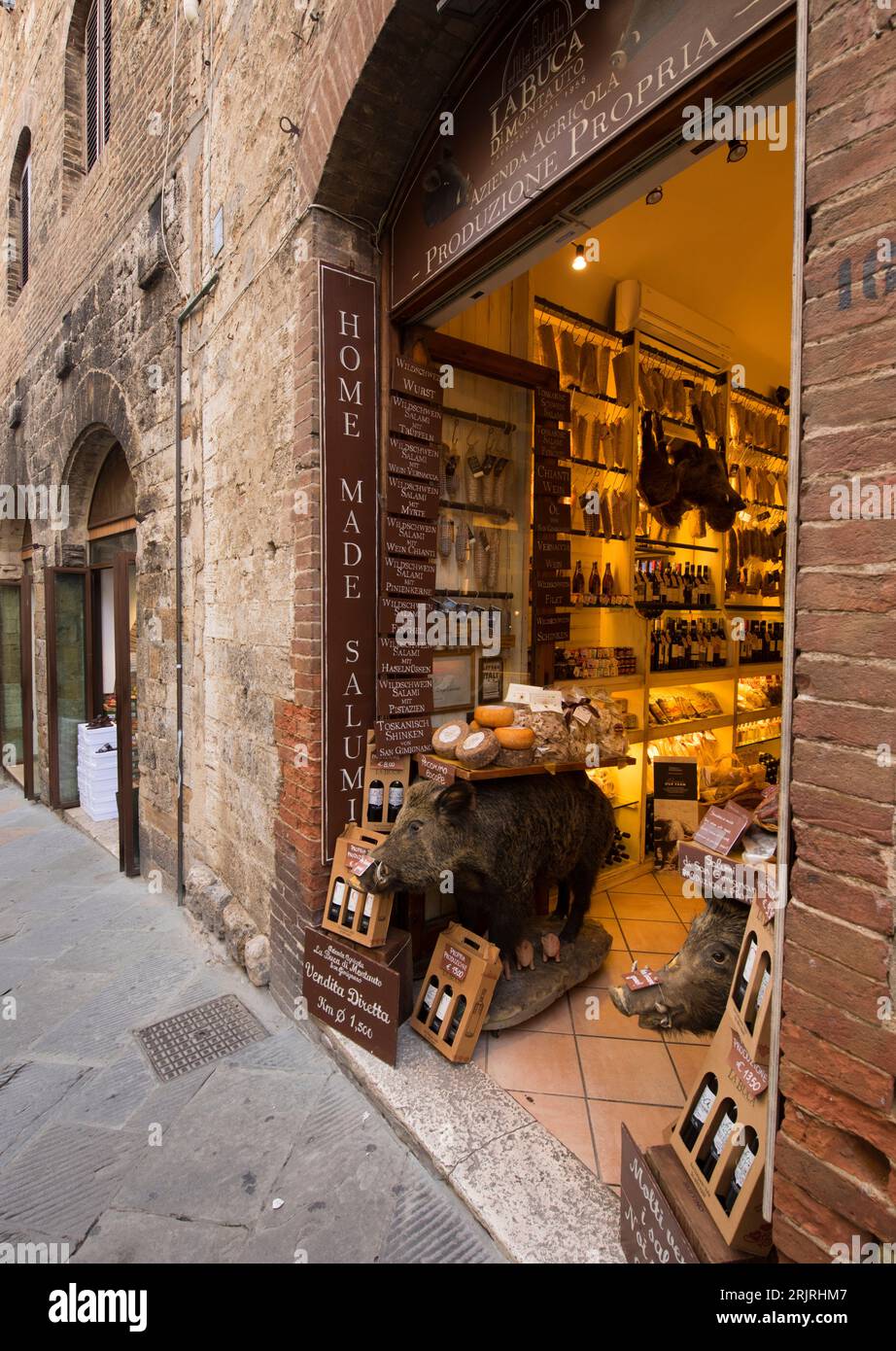 Shops in the street Via San Giovanni in San Gimignano_Tuscany, Italy, Europe Stock Photo