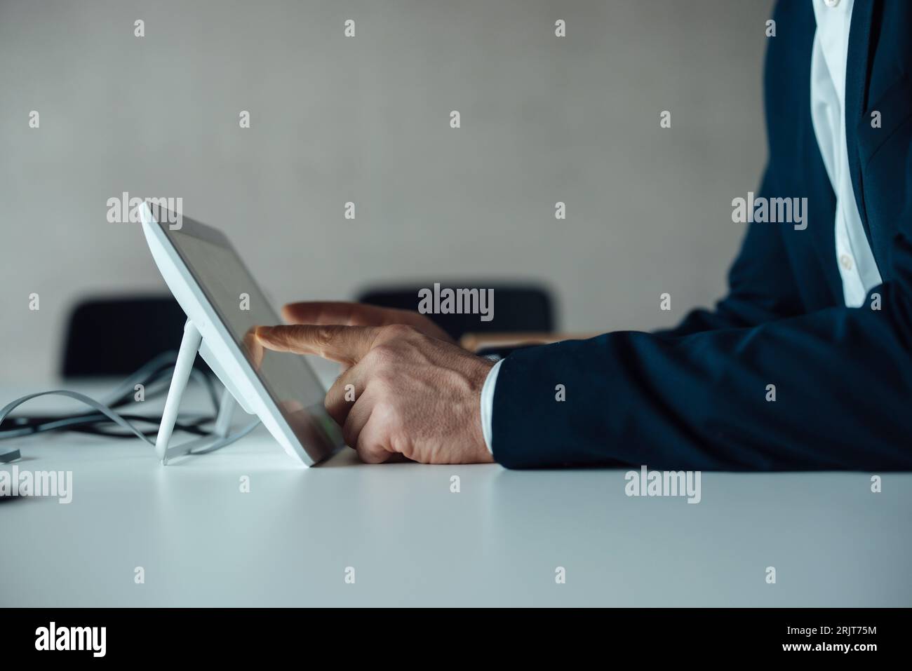 Mature businessman using tablet pc hi-res stock photography and images ...