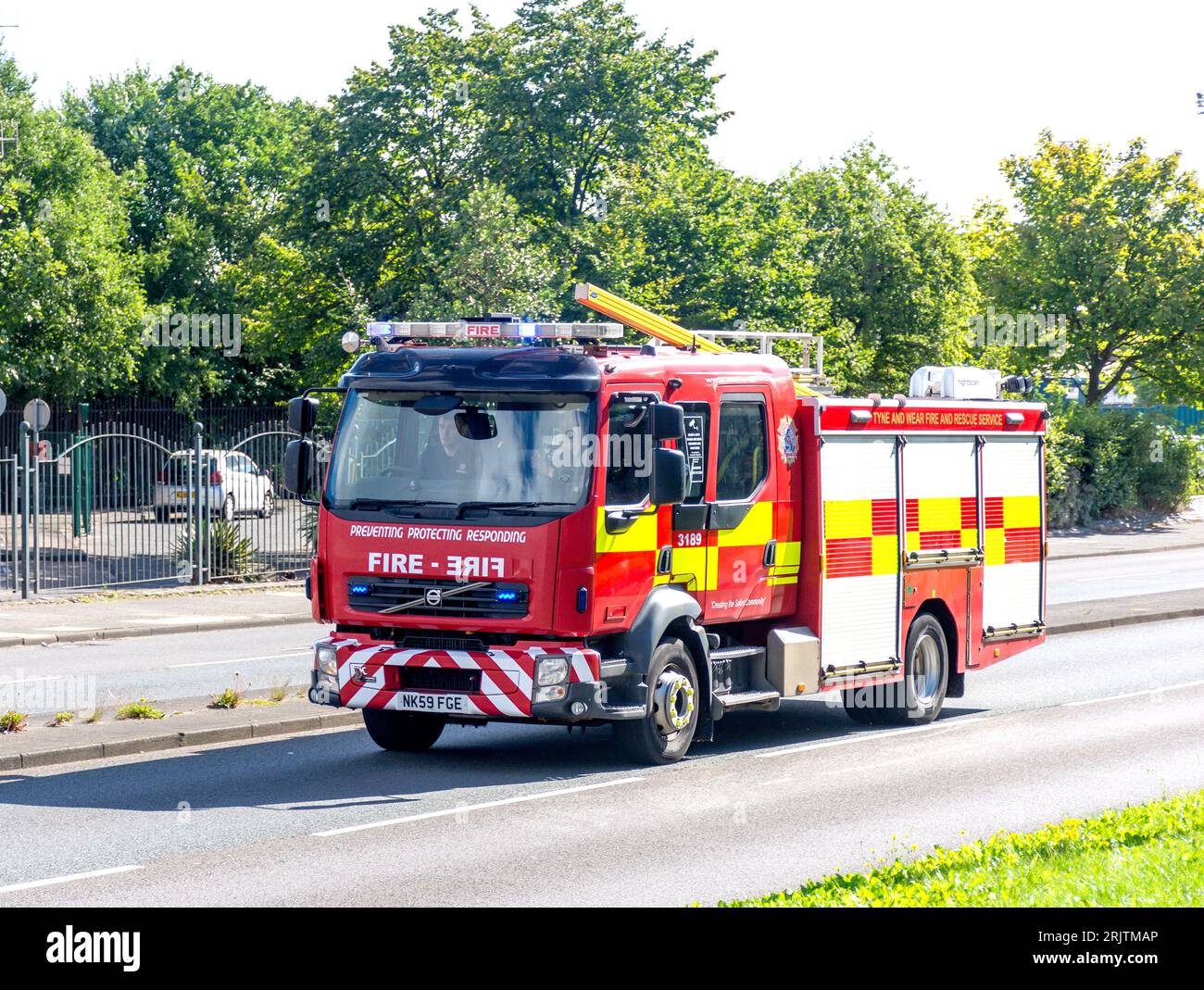 Tyne and Wear fire and rescue truck on call, Park Lane, Gateshead, Tyne and Wear, England, United Kingdom Stock Photo