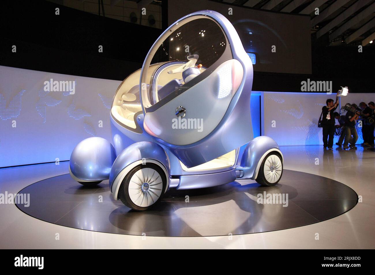 2007 tokyo car show hi-res stock photography and images - Alamy