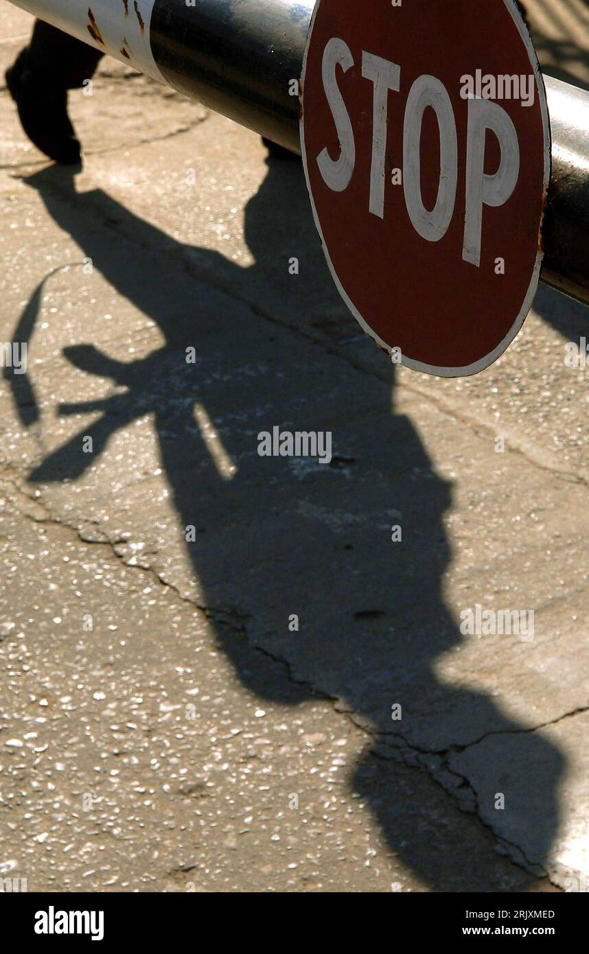 Sicherheit stop hi-res stock photography and images - Alamy