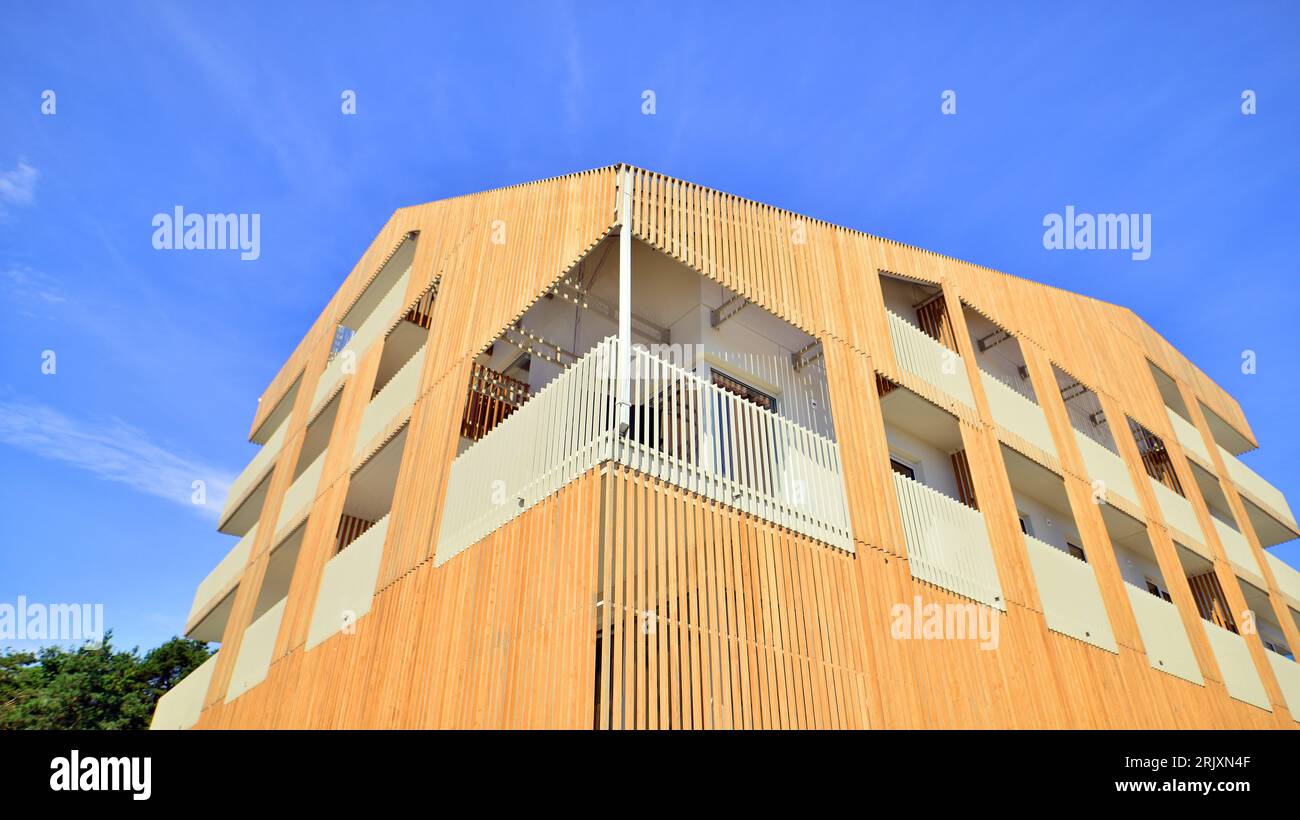 Luxury modern residential apartment building complex Stock Photo - Alamy