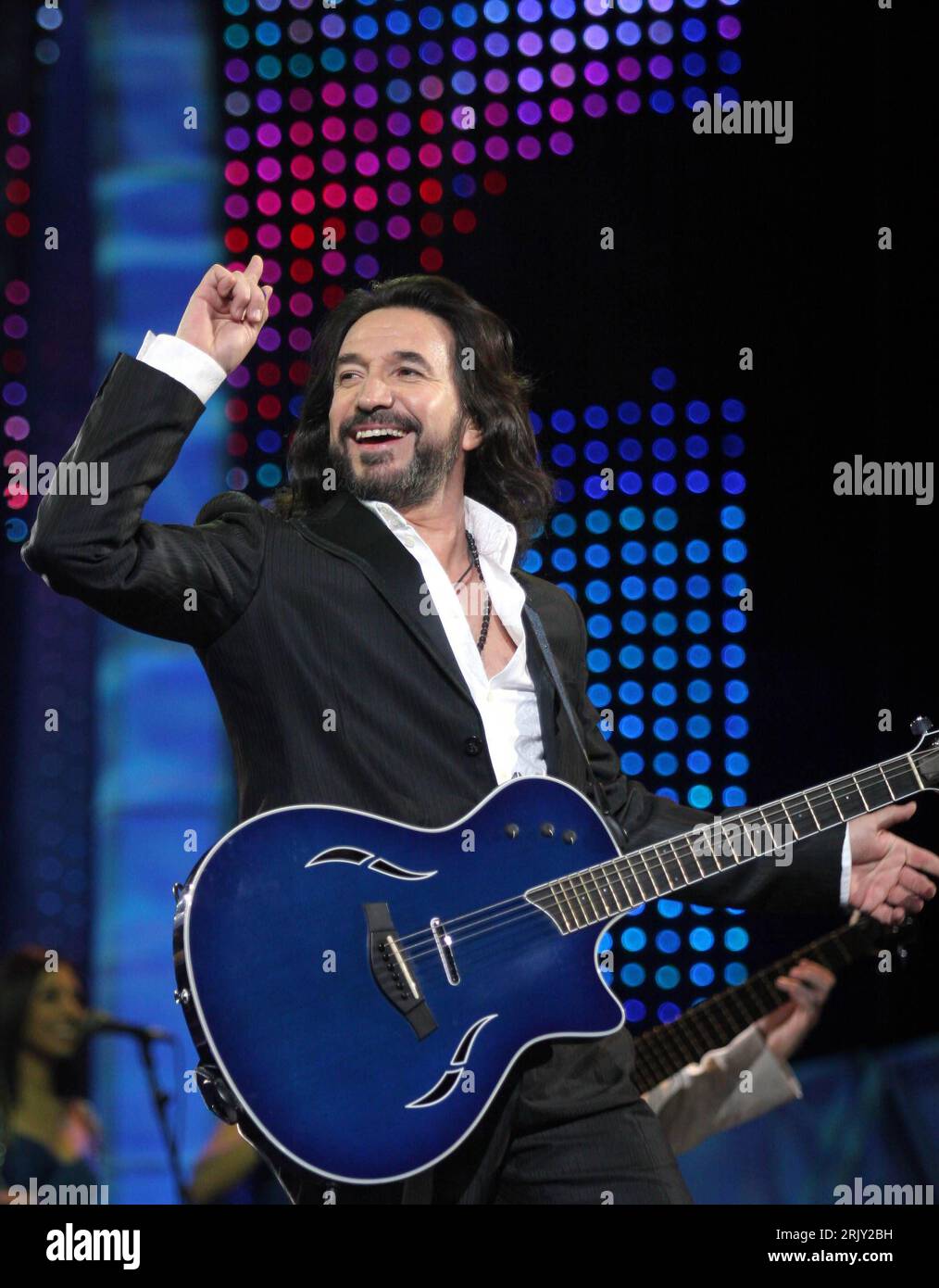 Marco antonio solis hi-res stock photography and images - Alamy