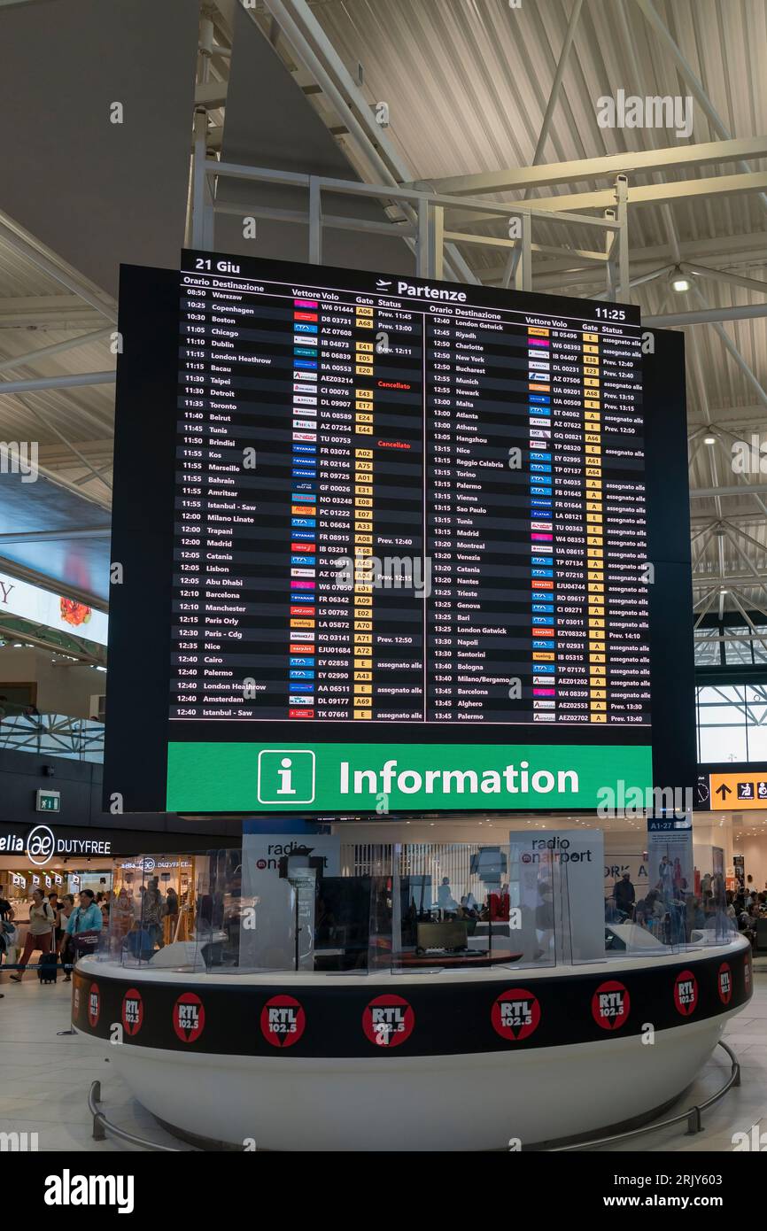 Rome Airport Terminal 1 Hi-res Stock Photography And Images - Alamy