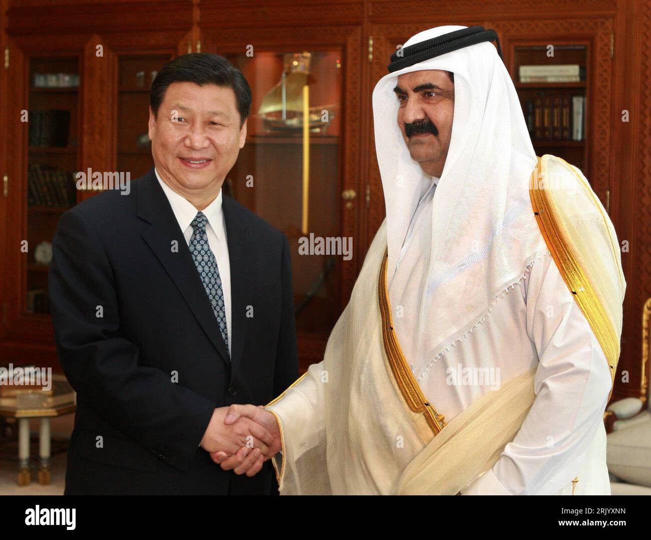 Katar emir hamad bin khalifa al thani hires stock photography and