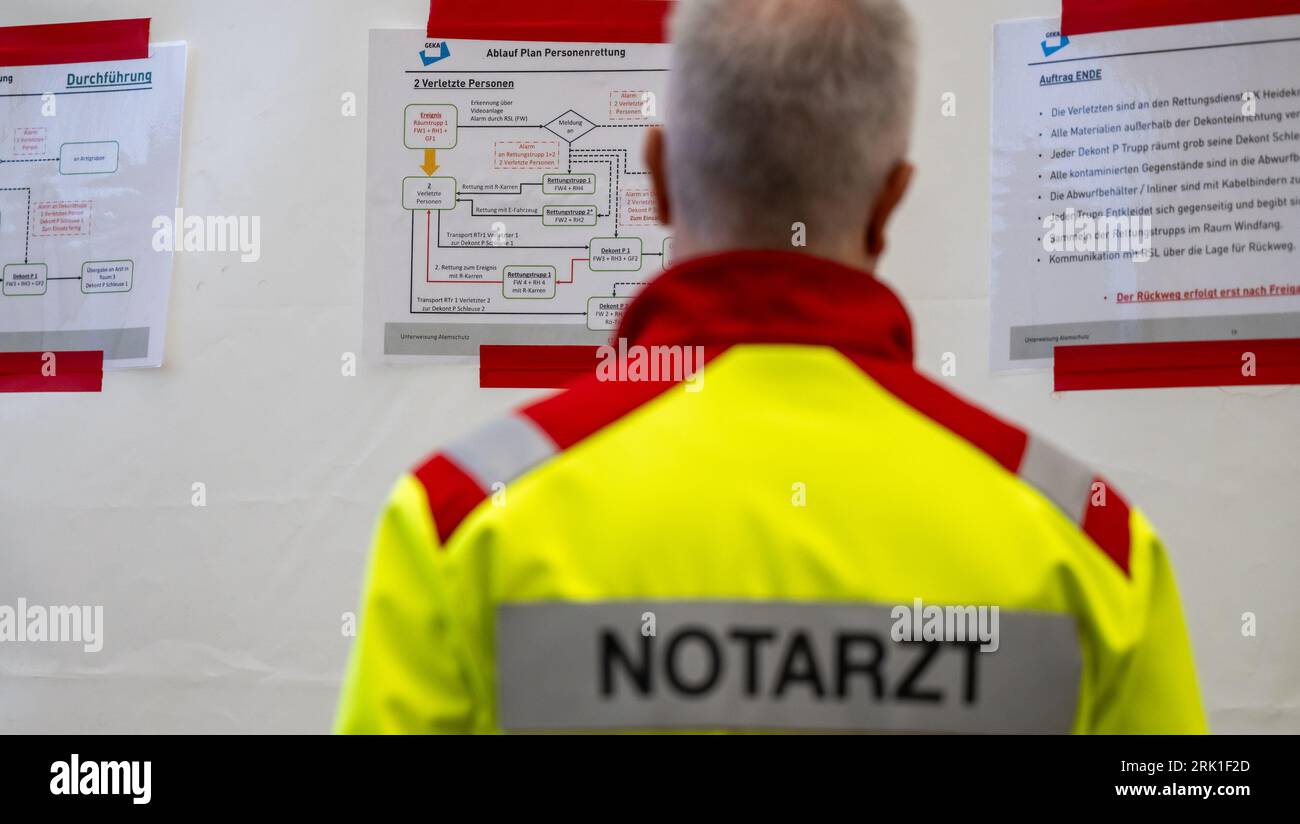 PRODUCTION 23 August 2023, Lower Saxony, Dethlingen An emergency