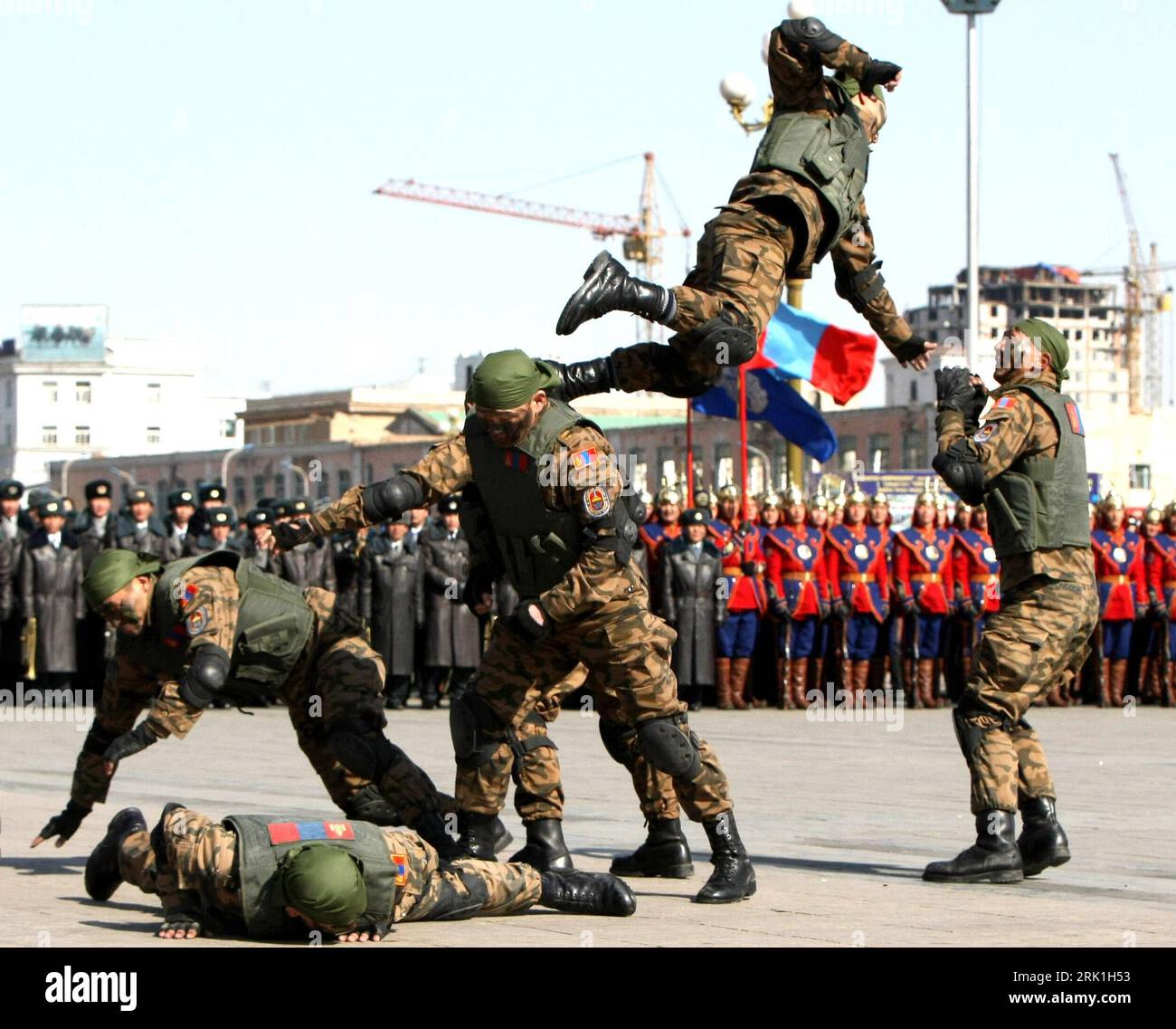 Mongolian army hi-res stock photography and images - Alamy