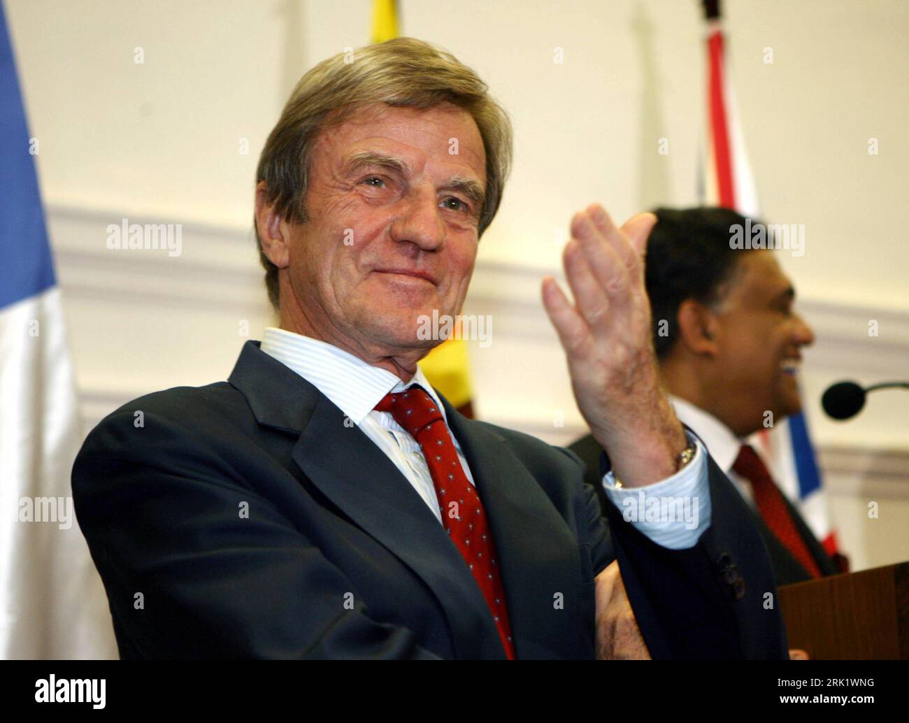 Außenminister Bernard Kouchner Frankreich in Colombo - PUBLICATIONxNOTxINxCHN Stock Photo
