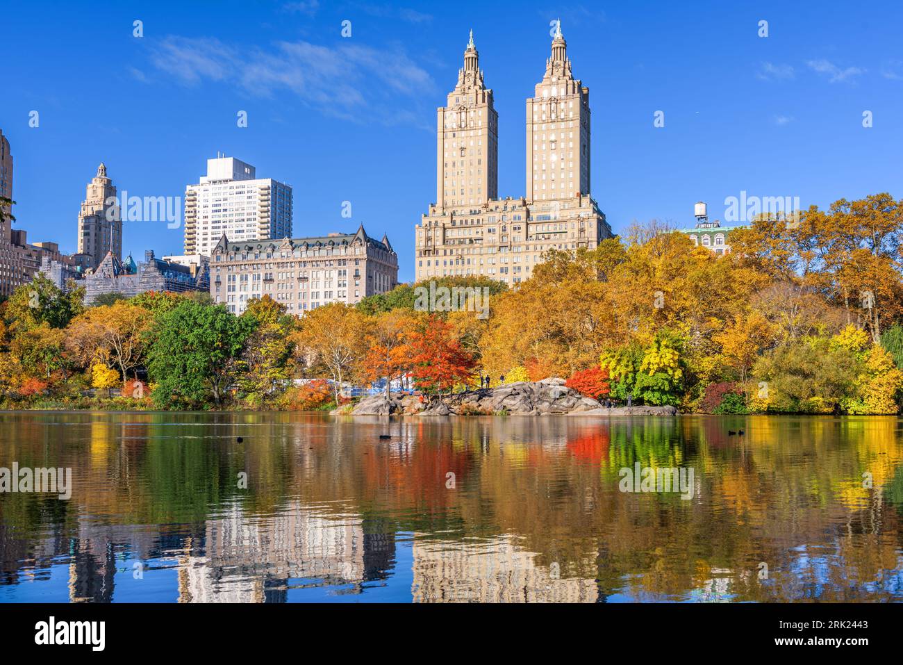 Central Park during autumn in New York City Stock Photo - Alamy